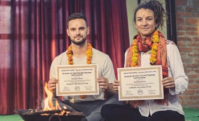 Certificate ceremony after the 50 hour Yin yoga teacher training in Rishikesh